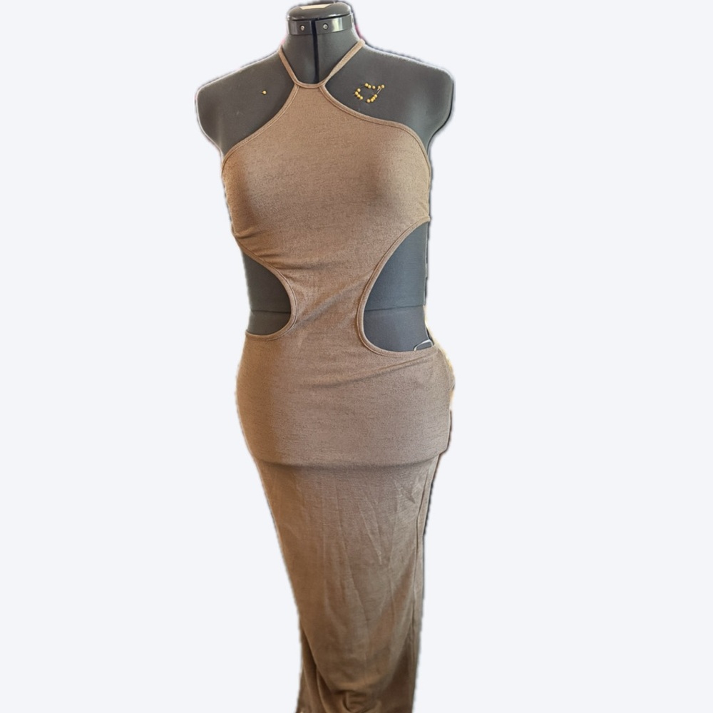 SEXY CUT OUT HALTER MAXI DRESS - BROWN